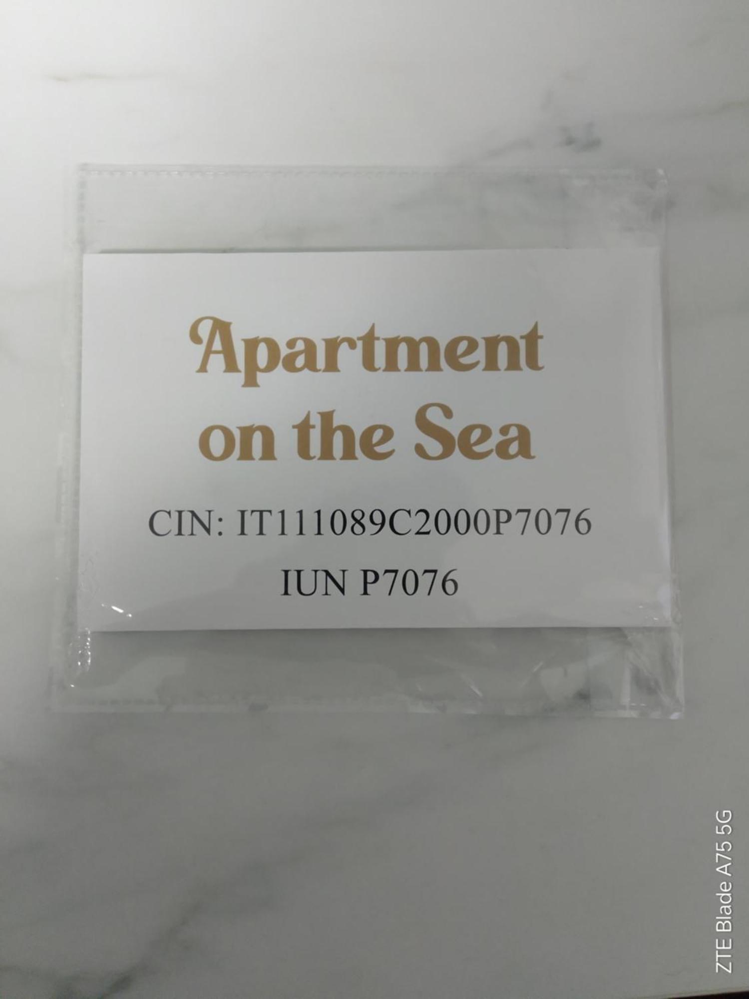Apartment On The Sea Кальяри Экстерьер фото